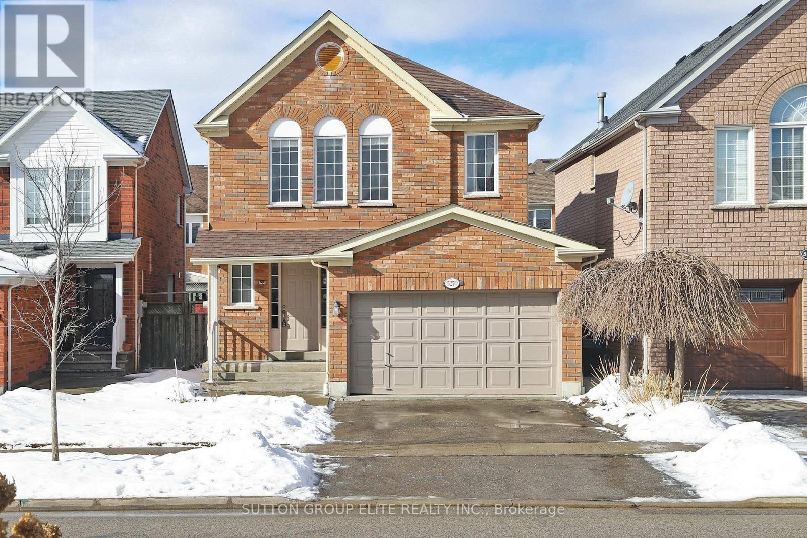 5270 Ruperts Gate Dr, Mississauga, Ontario