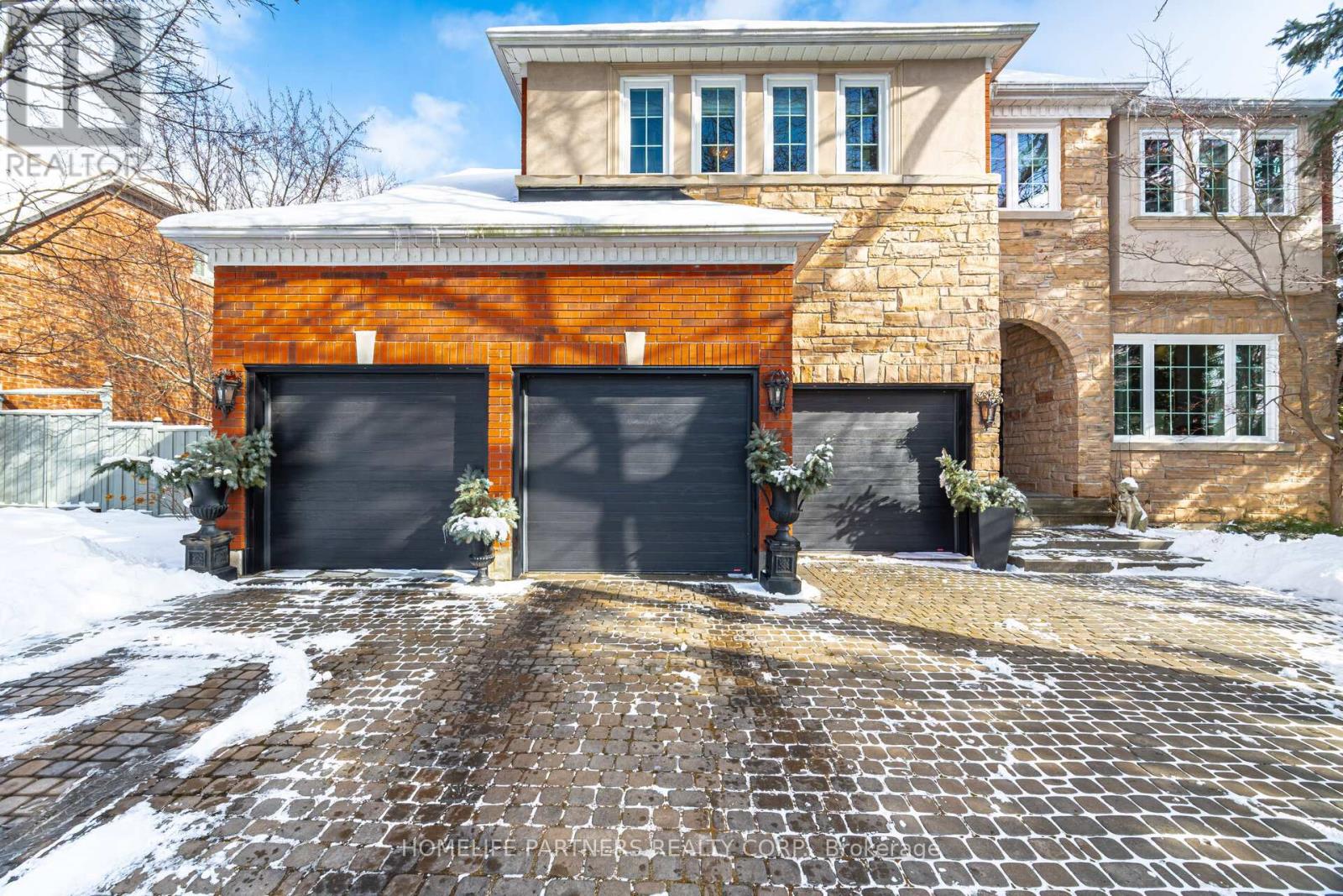 17 JOHN KLINE LANE, Vaughan (Kleinburg), Ontario